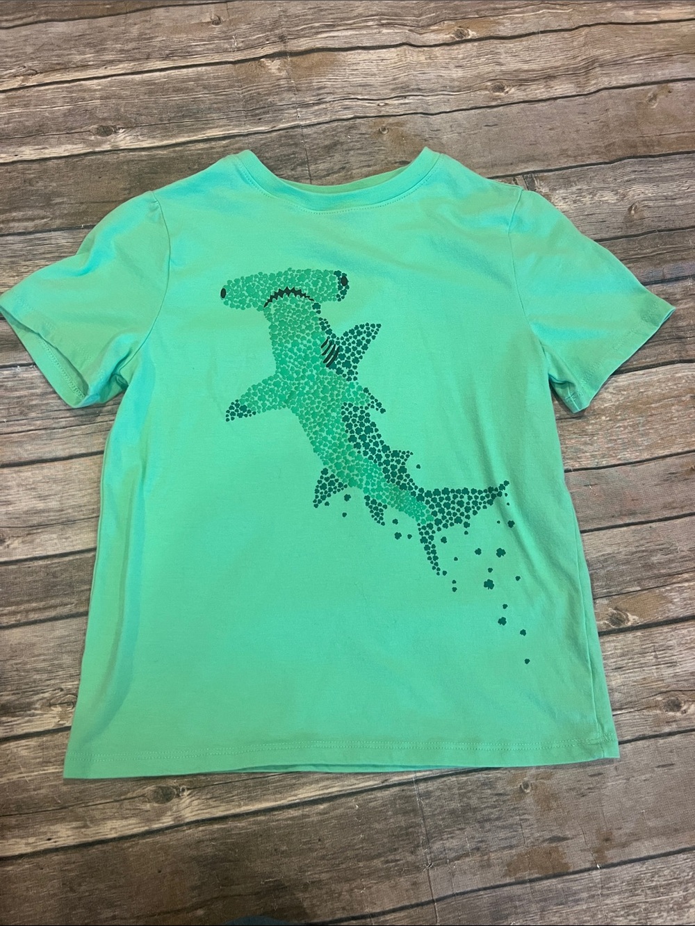 Cat & Jack Boys Size M (8) Shamrock St.Patty’s Day Shark Shirt